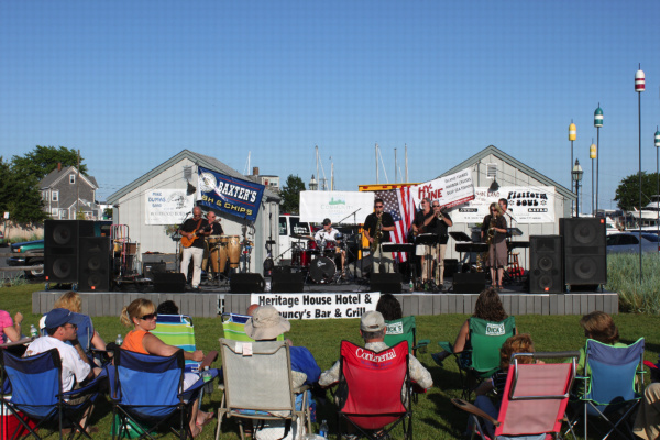 Mike Dumas Band at Aselton Park Hyannis 2009